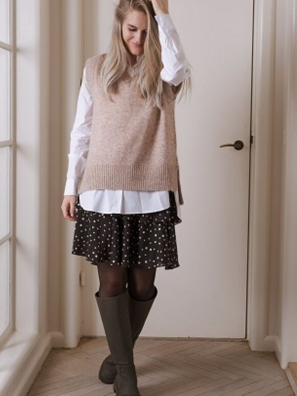 Neo Noir - Margit Shirt