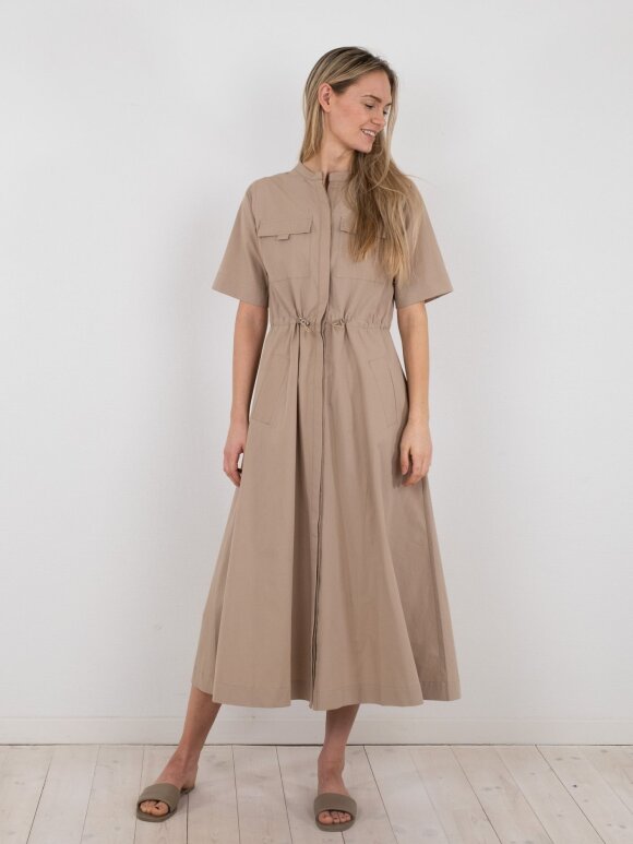 Neo Noir - Delfi solid dress dark sand