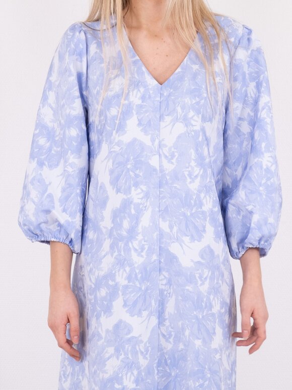 Neo Noir - Delfina dress light blue