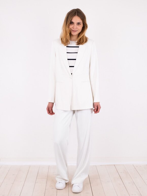 Neo Noir - Avery Solid Blazer White