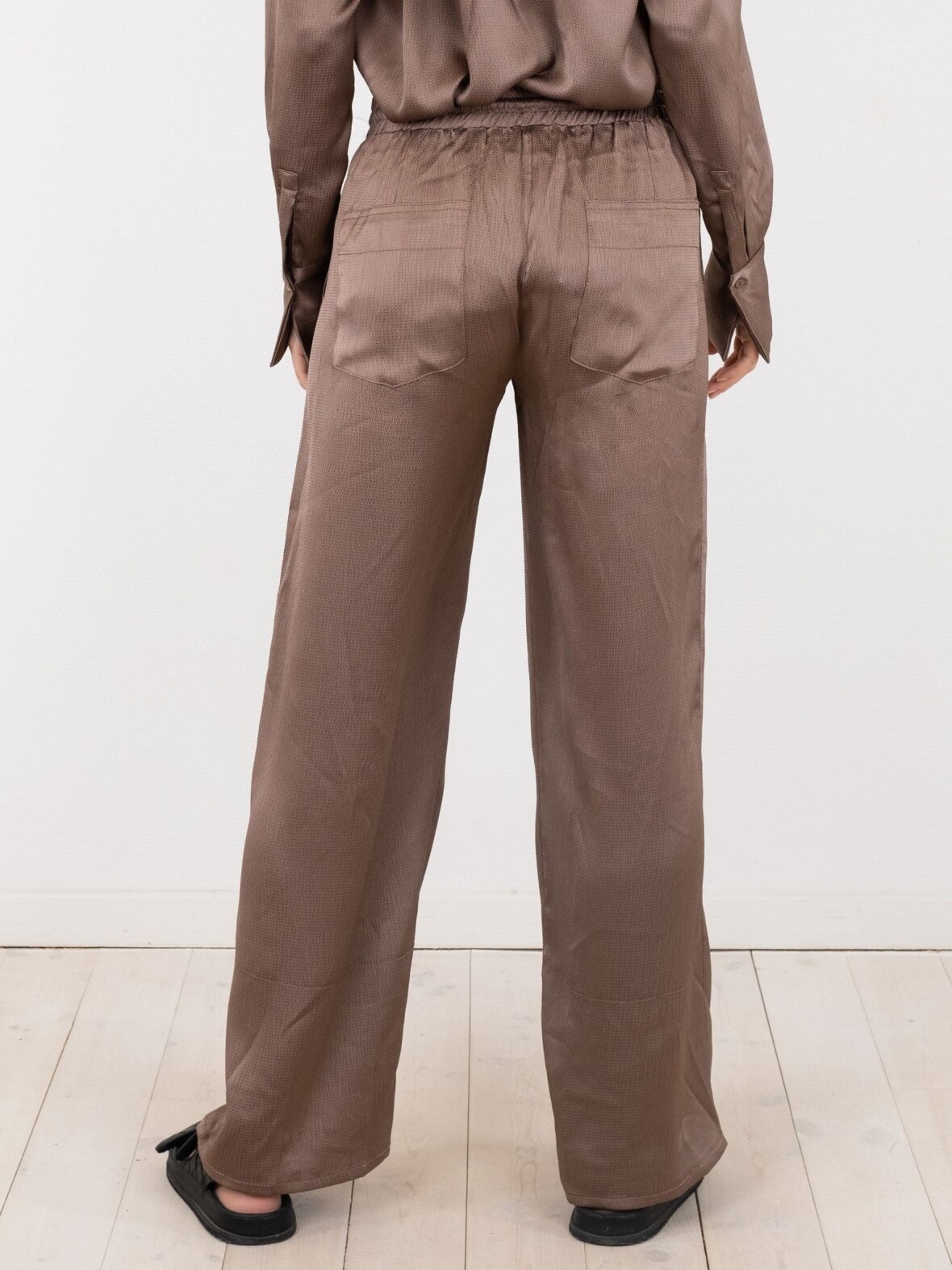 Nørrebro Randers - Dame - Bukser - Neo Noir - Kuli satin pants dusty b