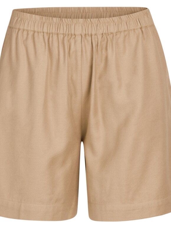 La Rouge - Britta shorts sand