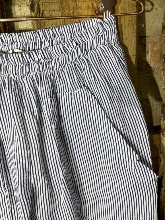 Cabana Living - CL Lino Buks / Blue Stripe
