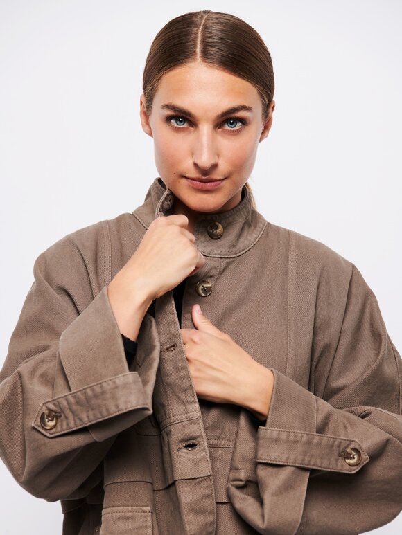 La Rouge - Louise short Jacket - Soil Bro