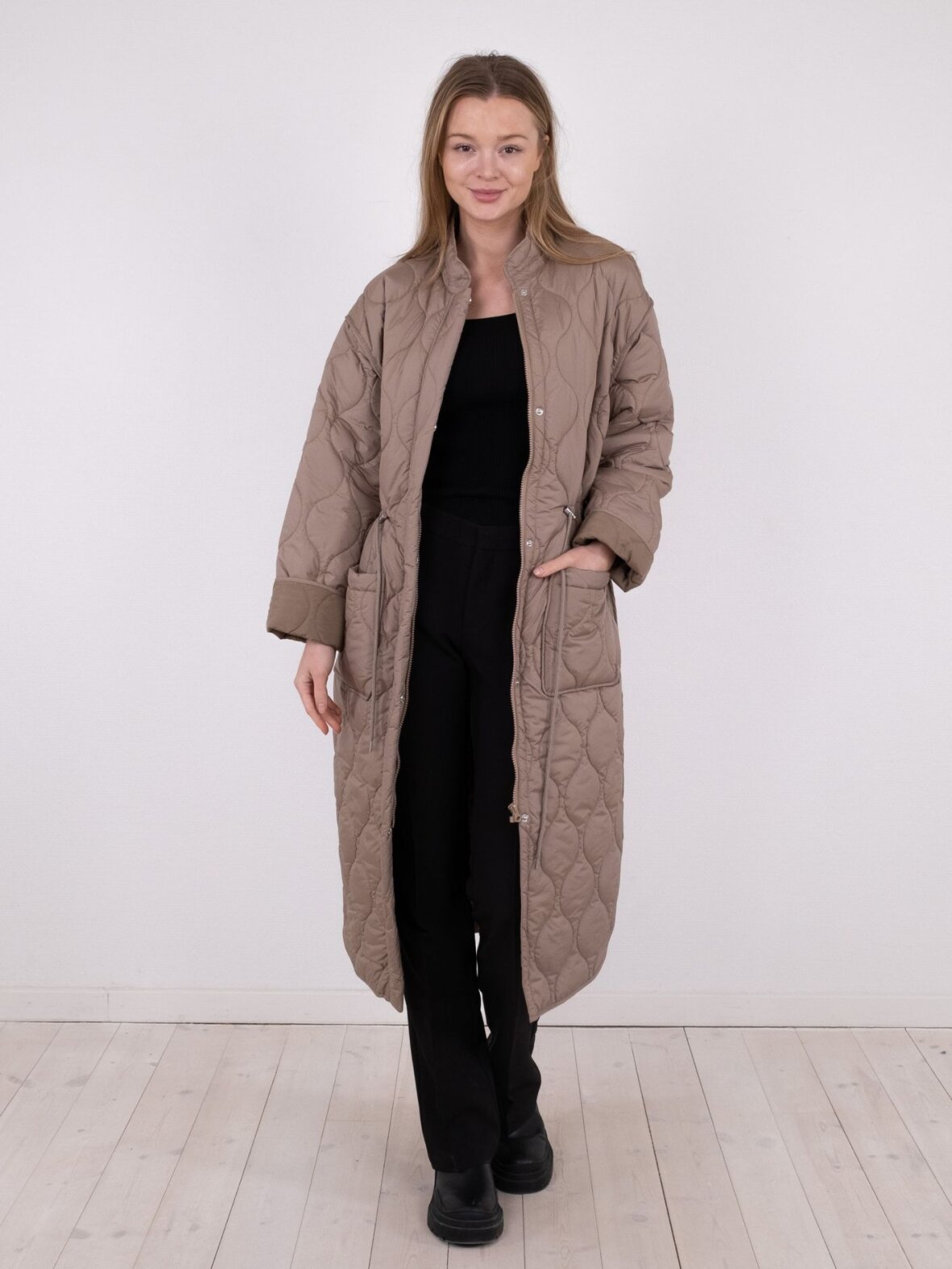 Nørrebro Randers - Dame Jakker - Noir - Ford Quilt Coat - Taupe