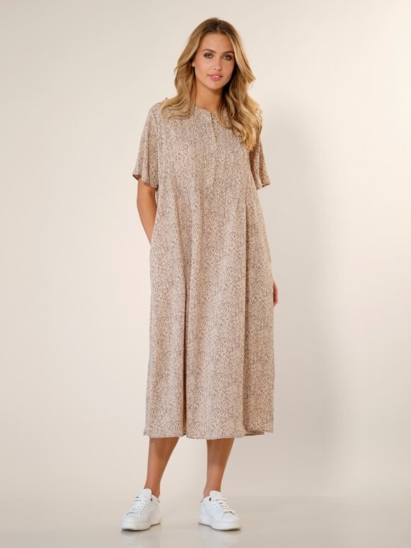 Prepair - Carla Dress ss - Sand