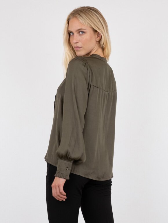 Neo Noir - Zola Blouse Army