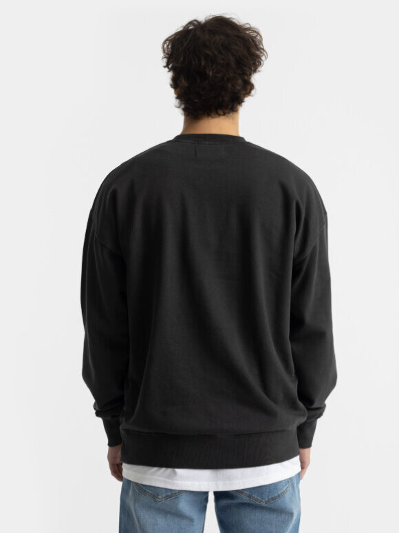 Revolution - Loose crewneck