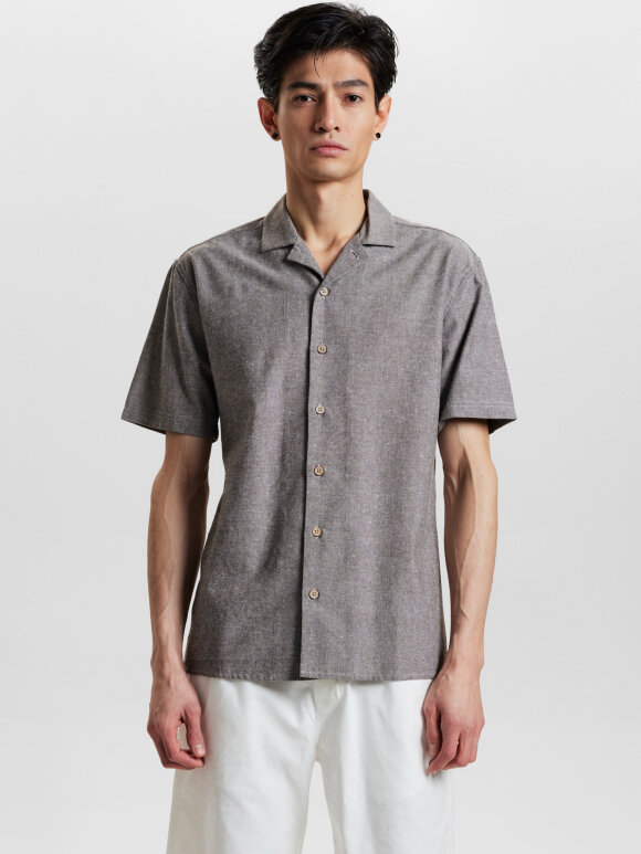 Anerkjendt - AKLeon S/S Shirt Relaxed fit