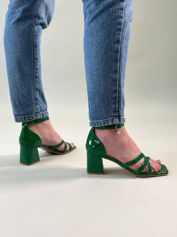 Bukela - Hannah Sandal - Green