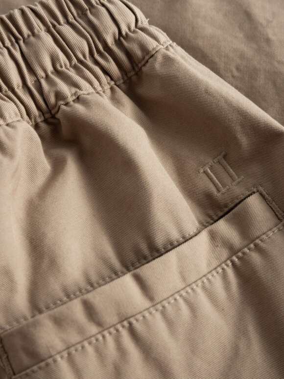 Les Deux - Otto Twill Shorts Desert Taupe