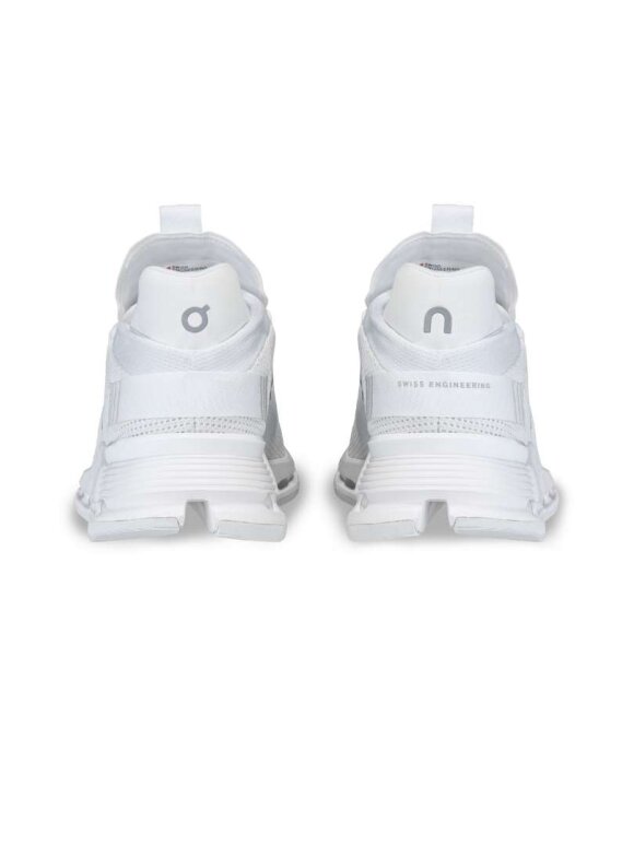 ON - Cloud Nova All white