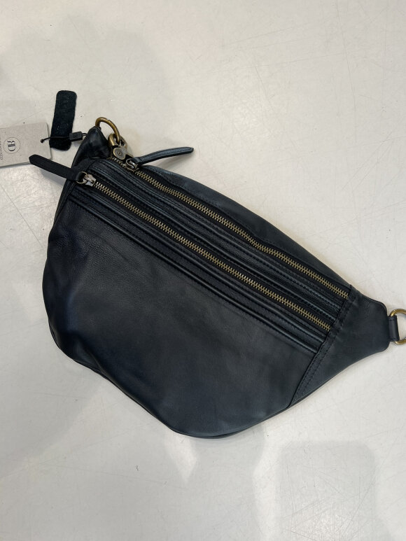 Re:designed - Cindi Bumbag Black