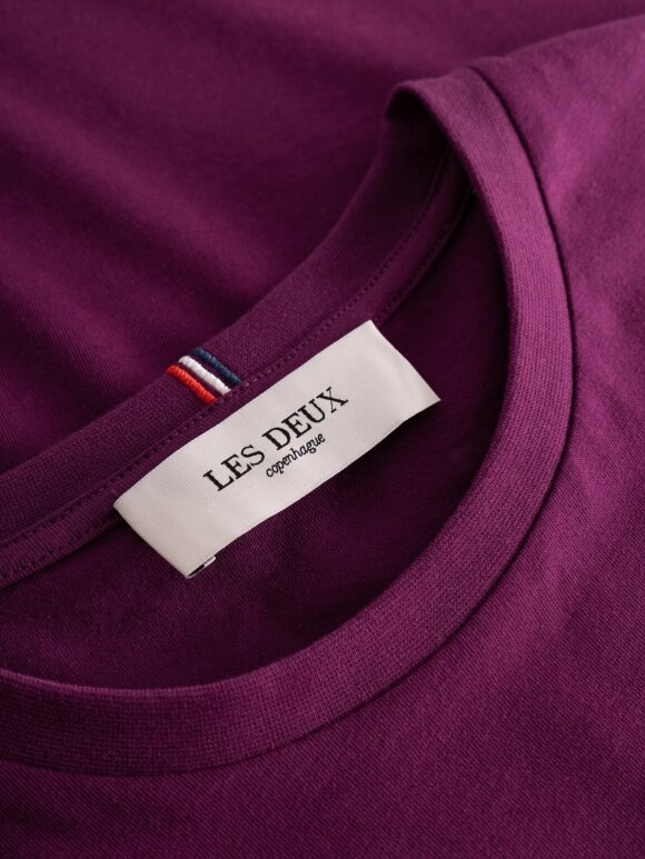 Les Deux - Nørregaard T-Shirt Dark Purple