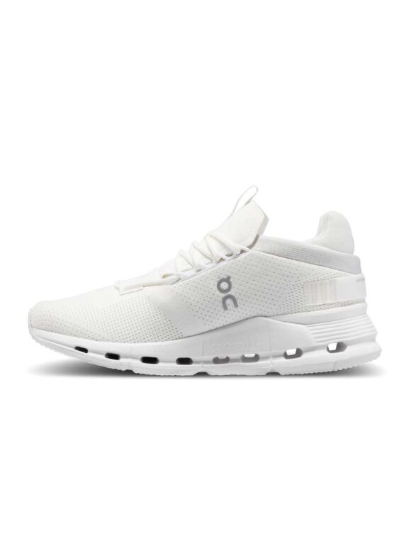 ON  - Cloudnova undyed-white / White