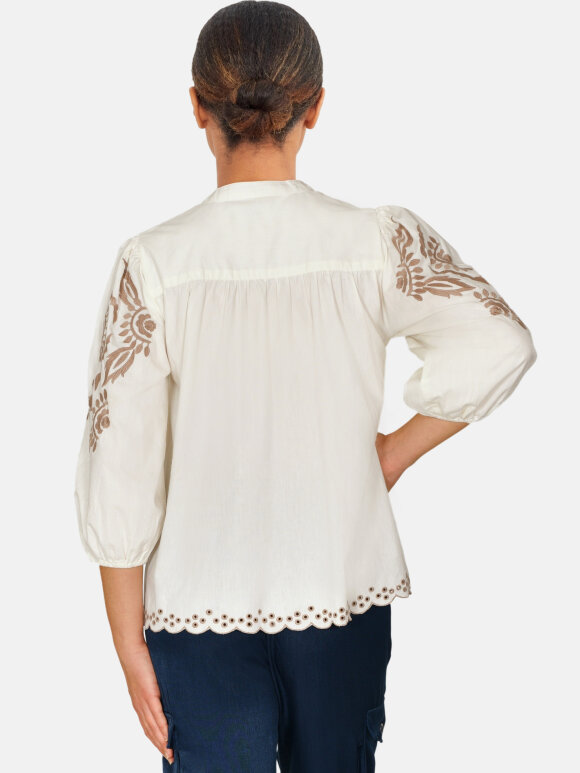 Love & Divine - Love968 Blouse Cream/sand