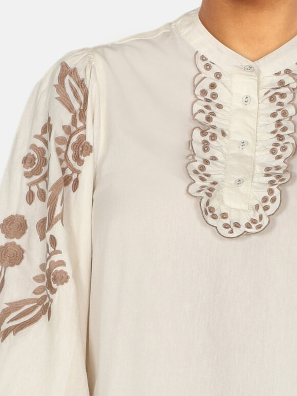 Love & Divine - Love968 Blouse Cream/sand