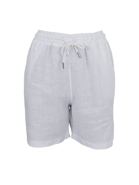 Black Colour - BCMelina Linen Shorts  White