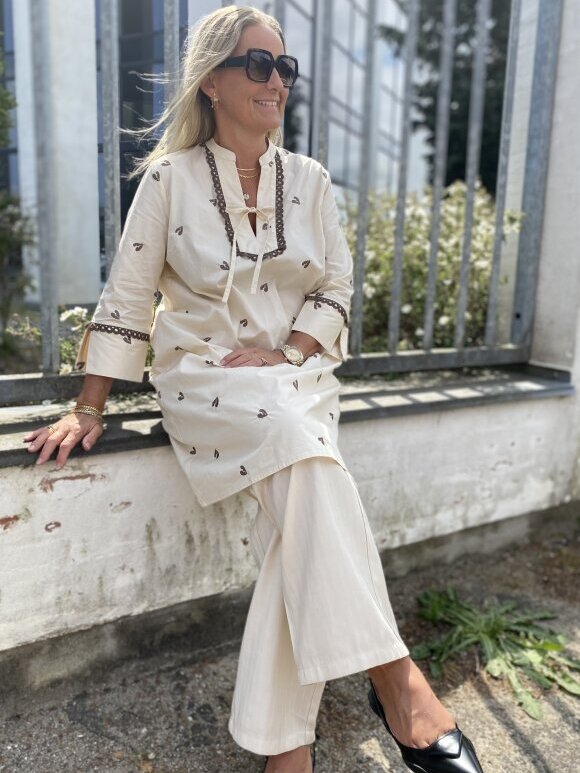 Love & Divine - Love1011-1 Dress Cream/Nut