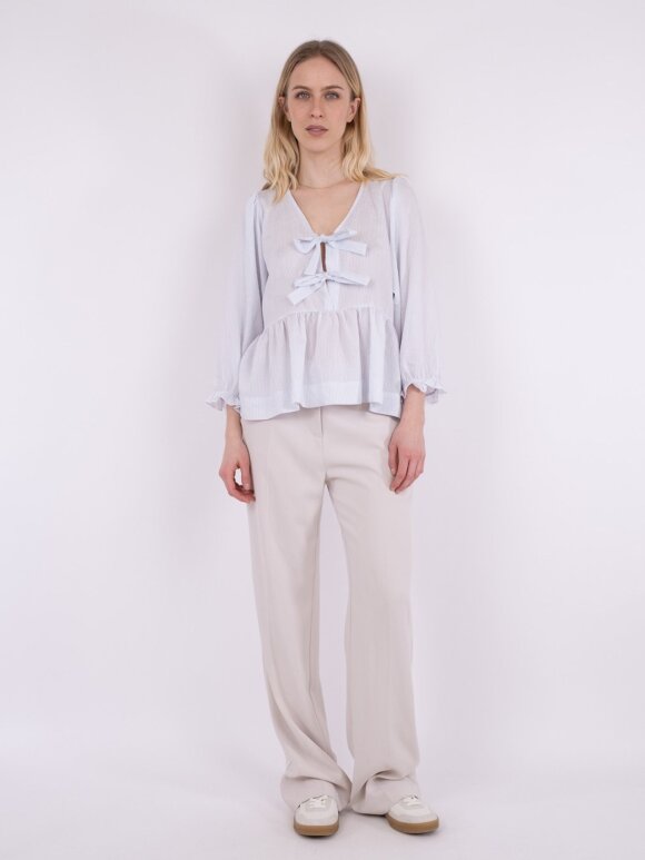 Neo Noir - Bella Slim Stripe Blouse