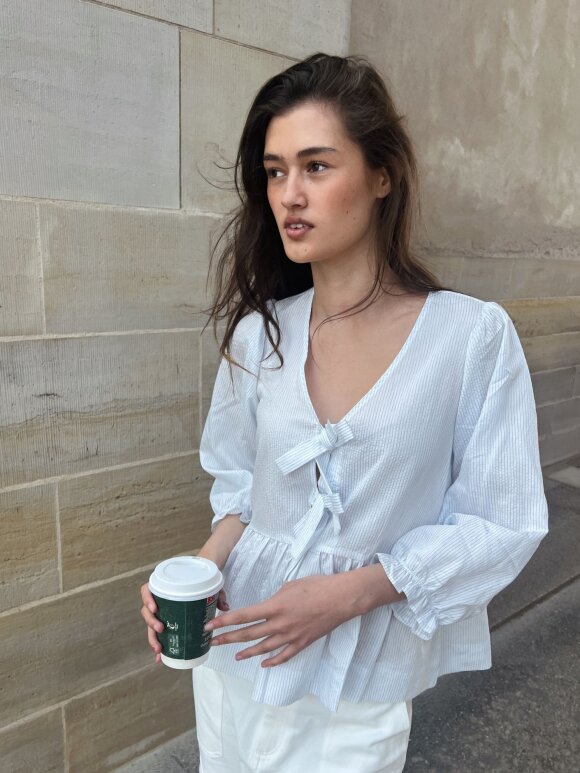 Neo Noir - Bella Slim Stripe Blouse