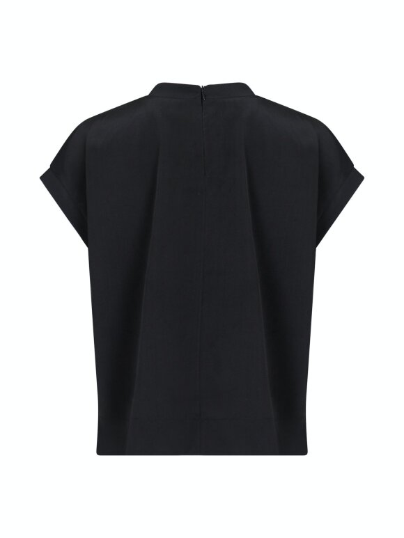 Neo Noir - Diandra Top