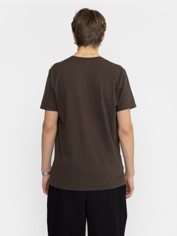 Revolution - Regular T-shirt