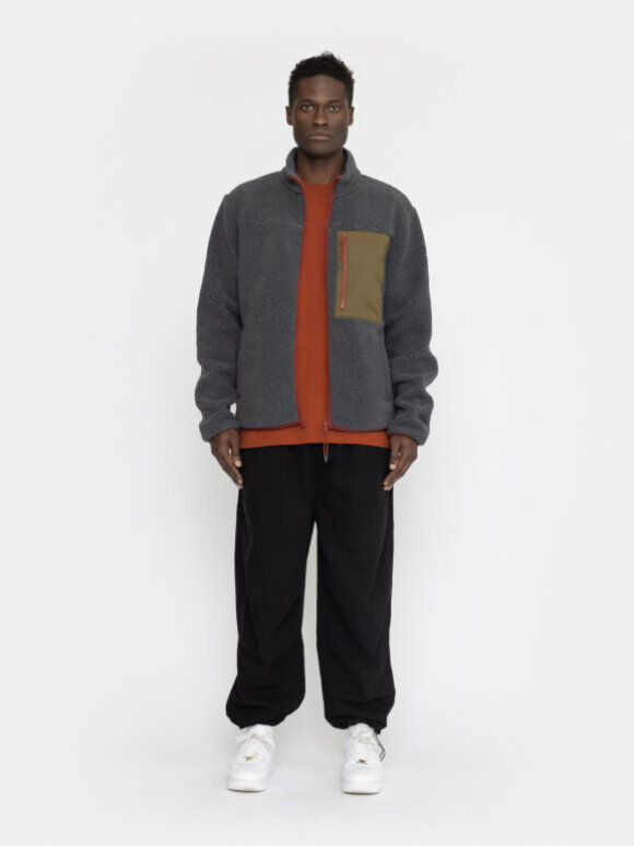 Revolution - Pocket Fleece