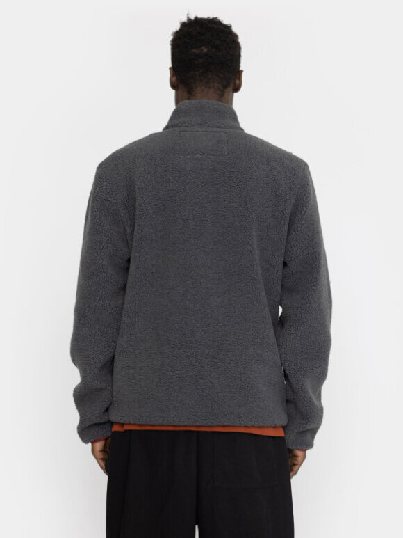 Revolution - Pocket Fleece