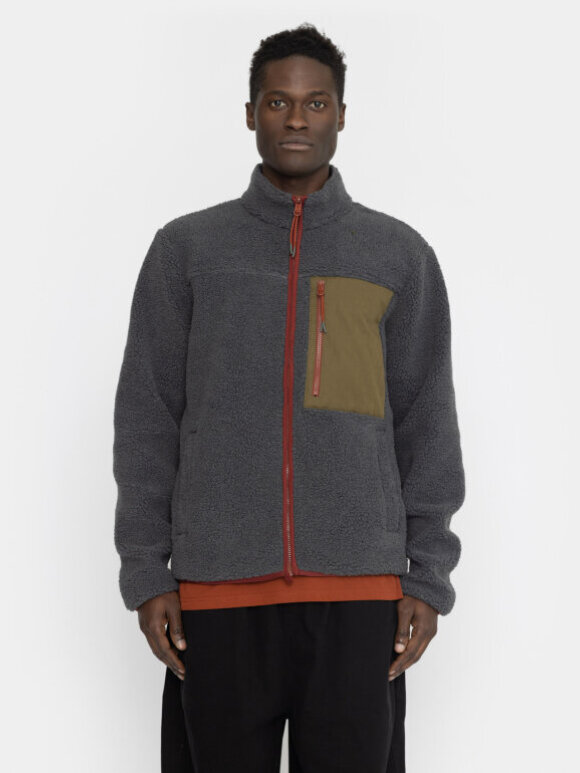 Revolution - Pocket Fleece
