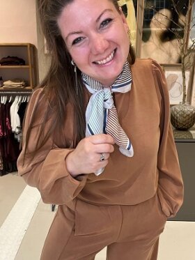 La Rouge - Tony Blouse