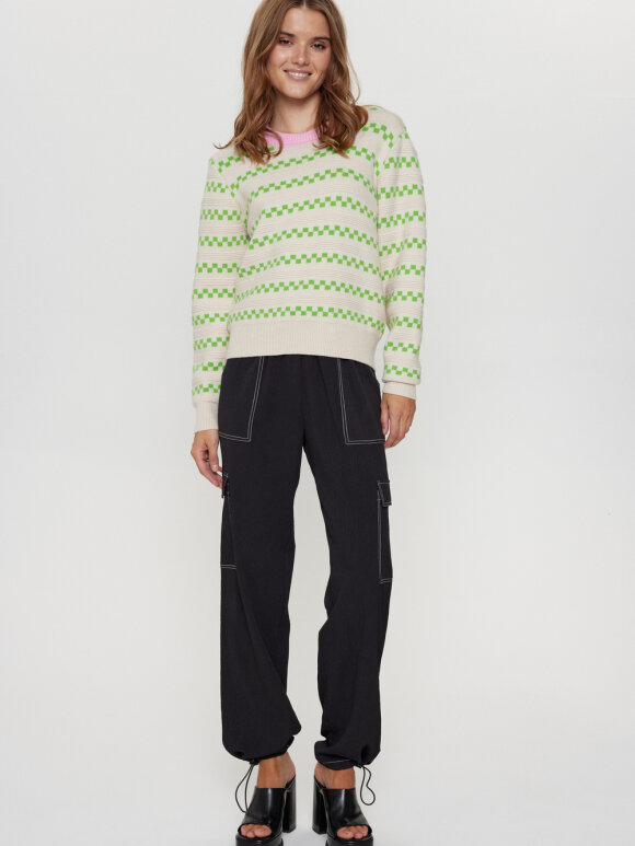 Numph - NUTate Pullover Greenery