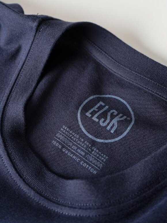 Elsk - Hug Mens Brushed T-shi