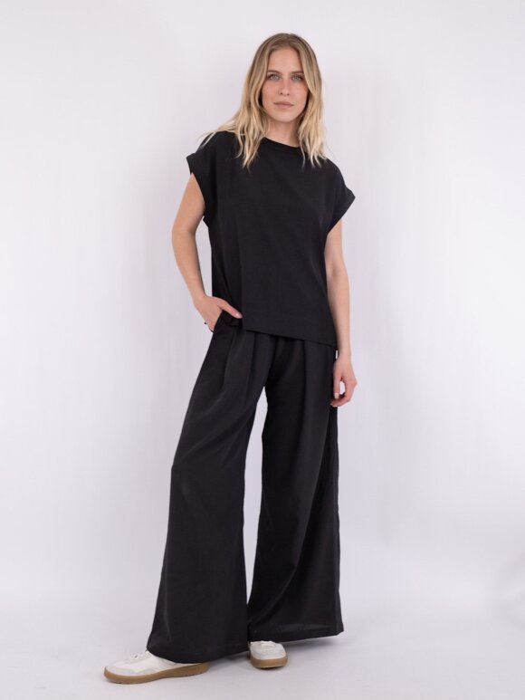 Neo Noir - Lana Pants Black