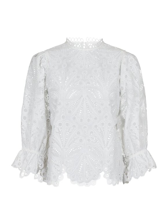 Neo Noir - Adela Embroidery Blouse White