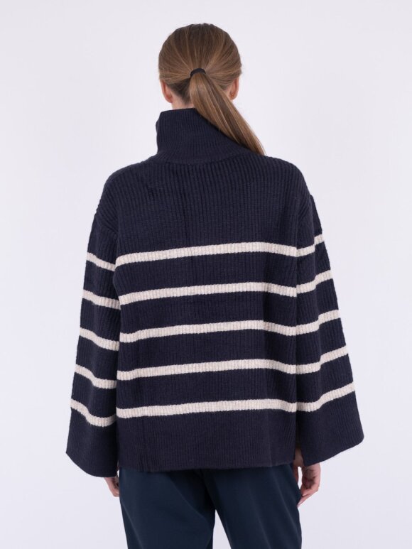 Neo Noir - Nevena Stripe Knit Blouse N/S