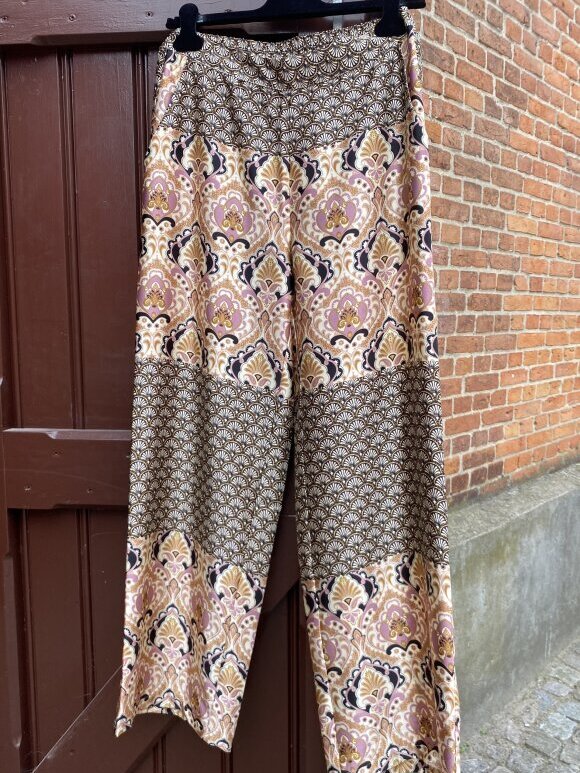 Love & Divine - Love1024-6 Pants