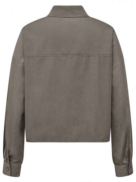 Gossia - AlphaGO Shirt Soft Nugga