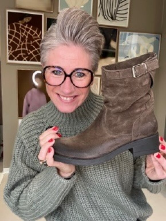 Bukela - Jane Suede Boot Taupe