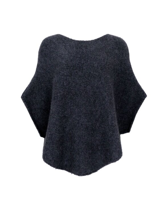 Black Colour - BCPella Boucle Poncho