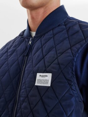 Resteröds - Quilted zip vest Navy