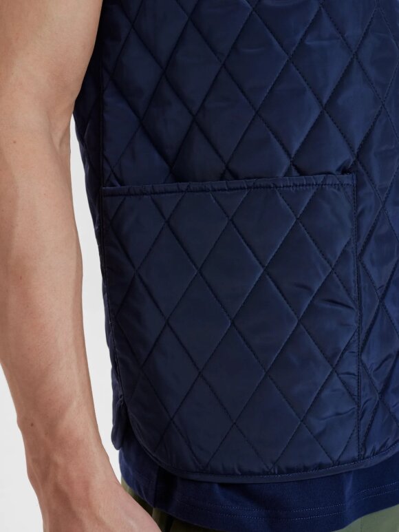 Resteröds - Quilted zip vest Navy