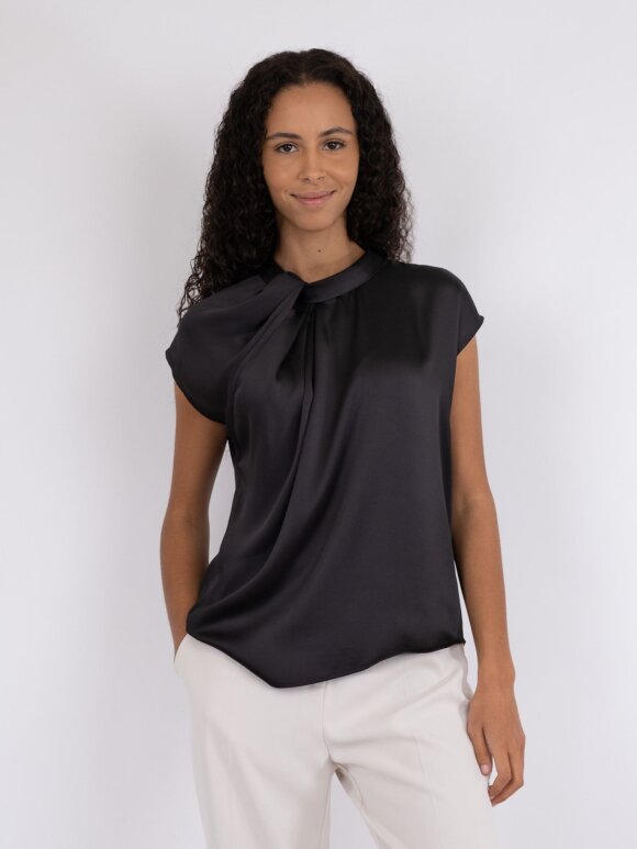 Neo Noir - Fleur Drapy Satin Blouse Black