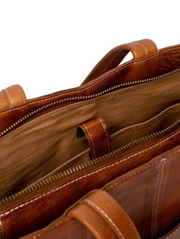 Re:designed - Eliana Shopper