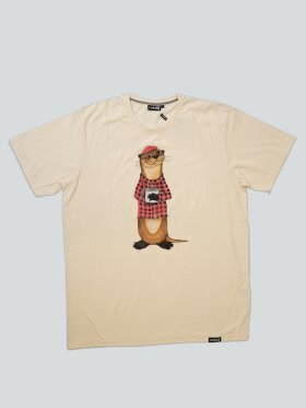 Lakor - An otter coffee t-shirt