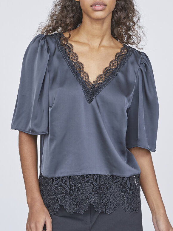 Costamani - Agnes Bluse i Silver Grey main image 1