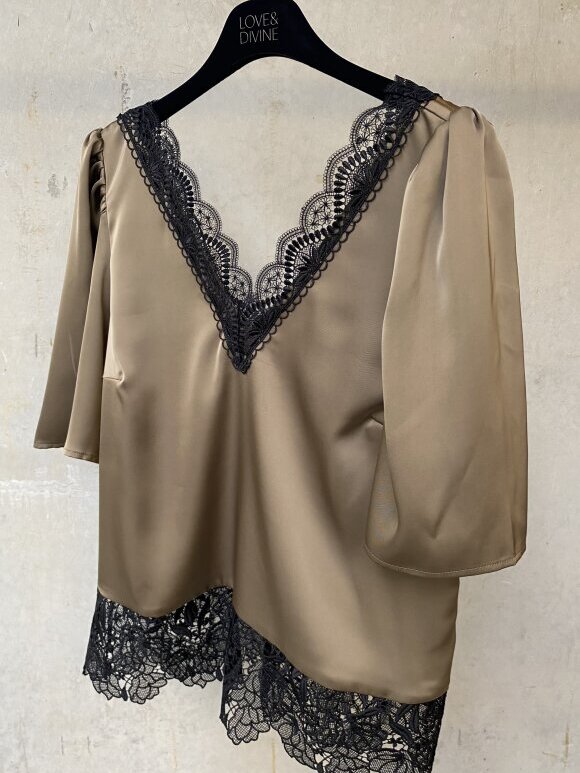 Love & Divine - Love1079 Bluse Earth/Black