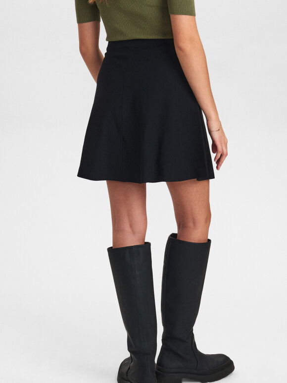 Numph - NUPilly Skirt Noos Caviar