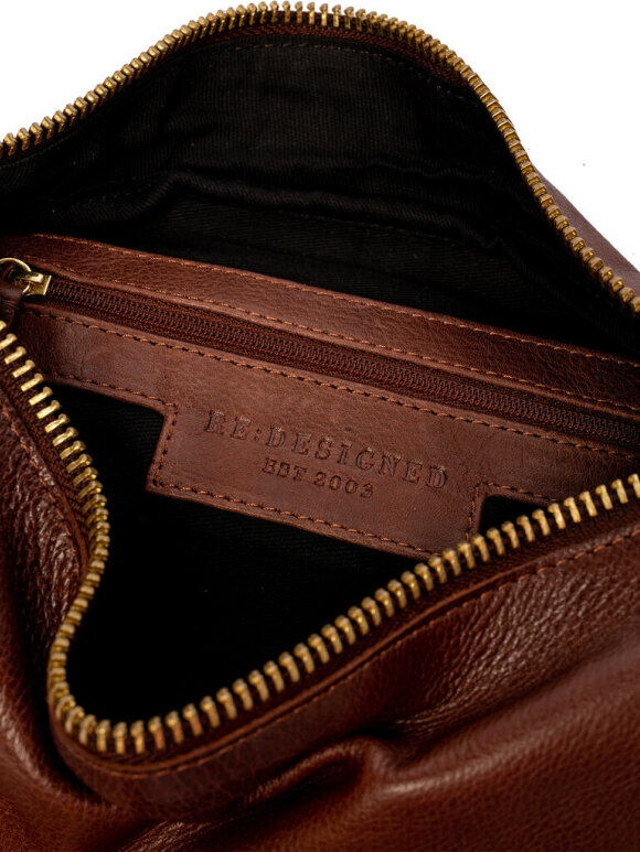 Re:designed - Emila Bumbag cappuccino