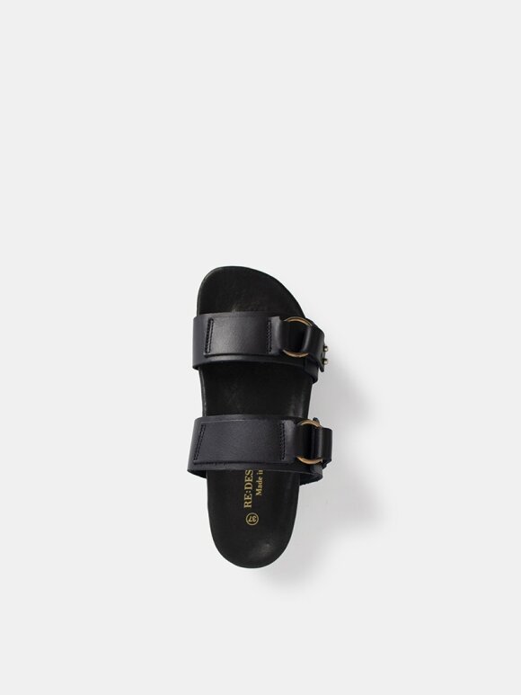 Re:designed - Calinas sandals